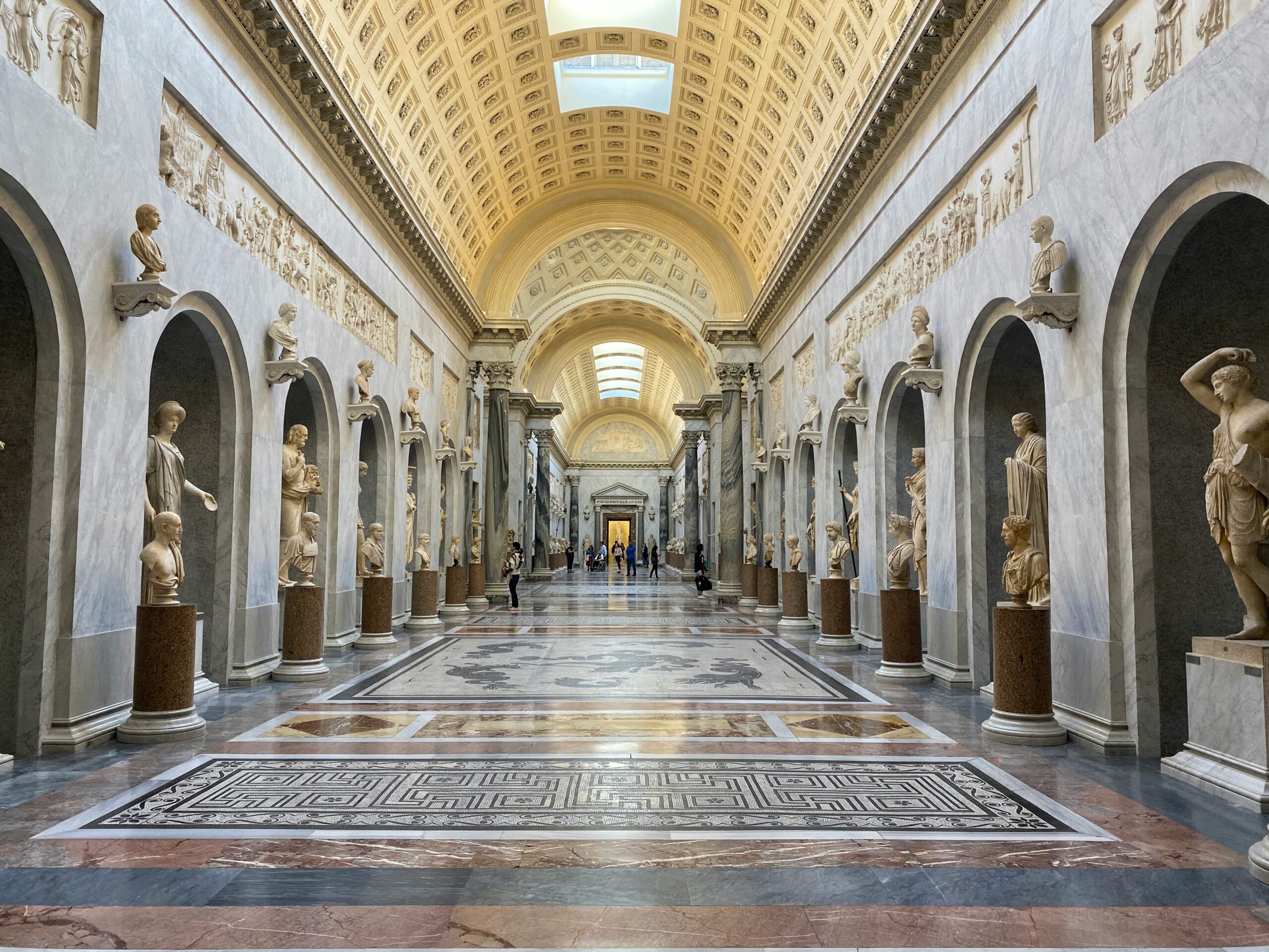 Chi Siamo 3 corey buckley WJ0ISNjpvxo unsplash scaled
